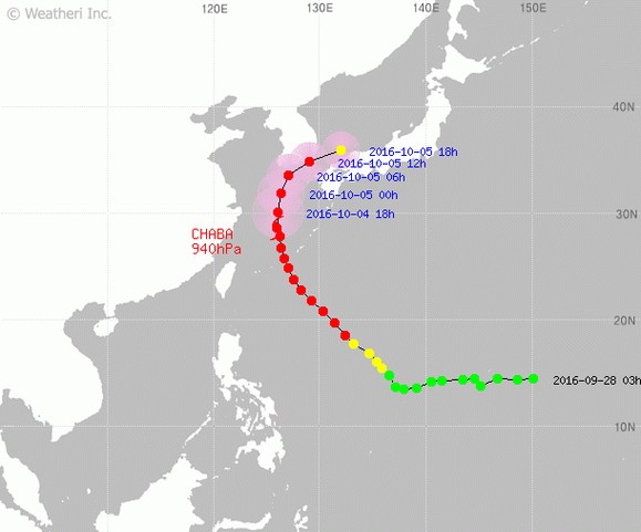제 18호 태풍 차바의 진로도 입니다. 최신발표시각은 2016년 10월 04일 13시이며, 서귀포 남쪽 약 520 km 부근 해상에 위치합니다.